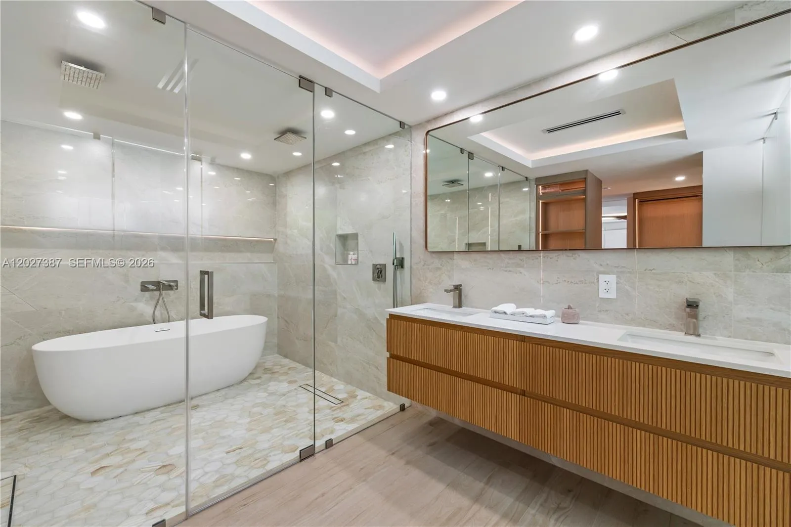 Property photo 60
