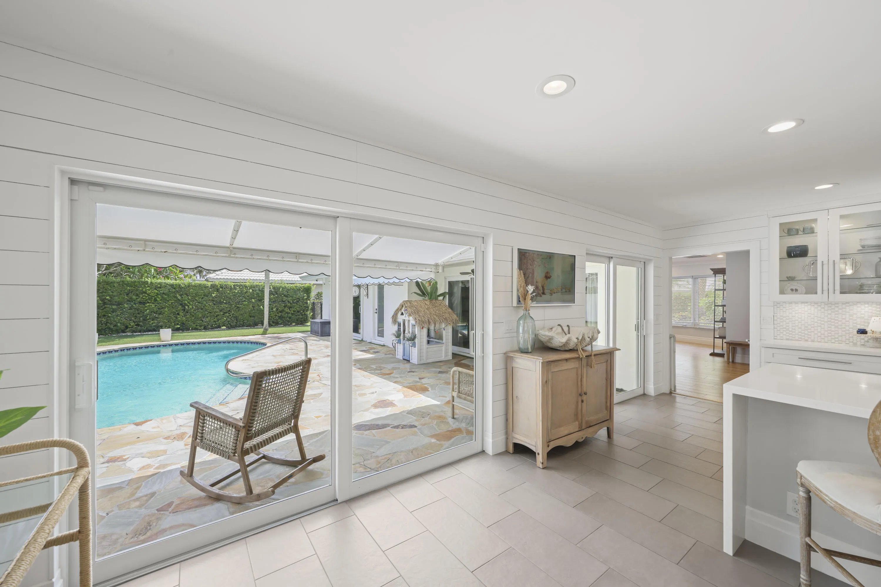 621 Apple Tree Lane - 27.jpg-FULL