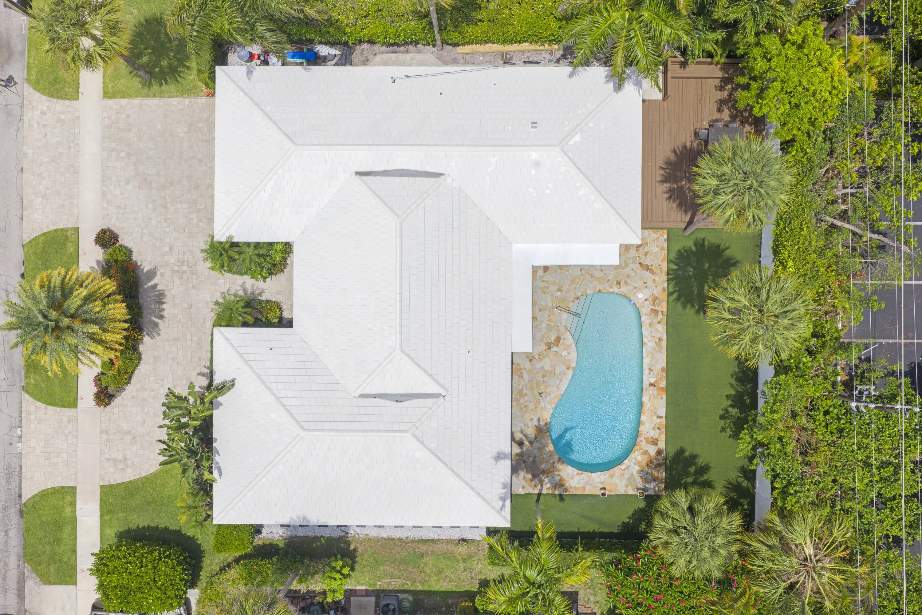 621 Apple Tree Lane - 53.jpg-FULL
