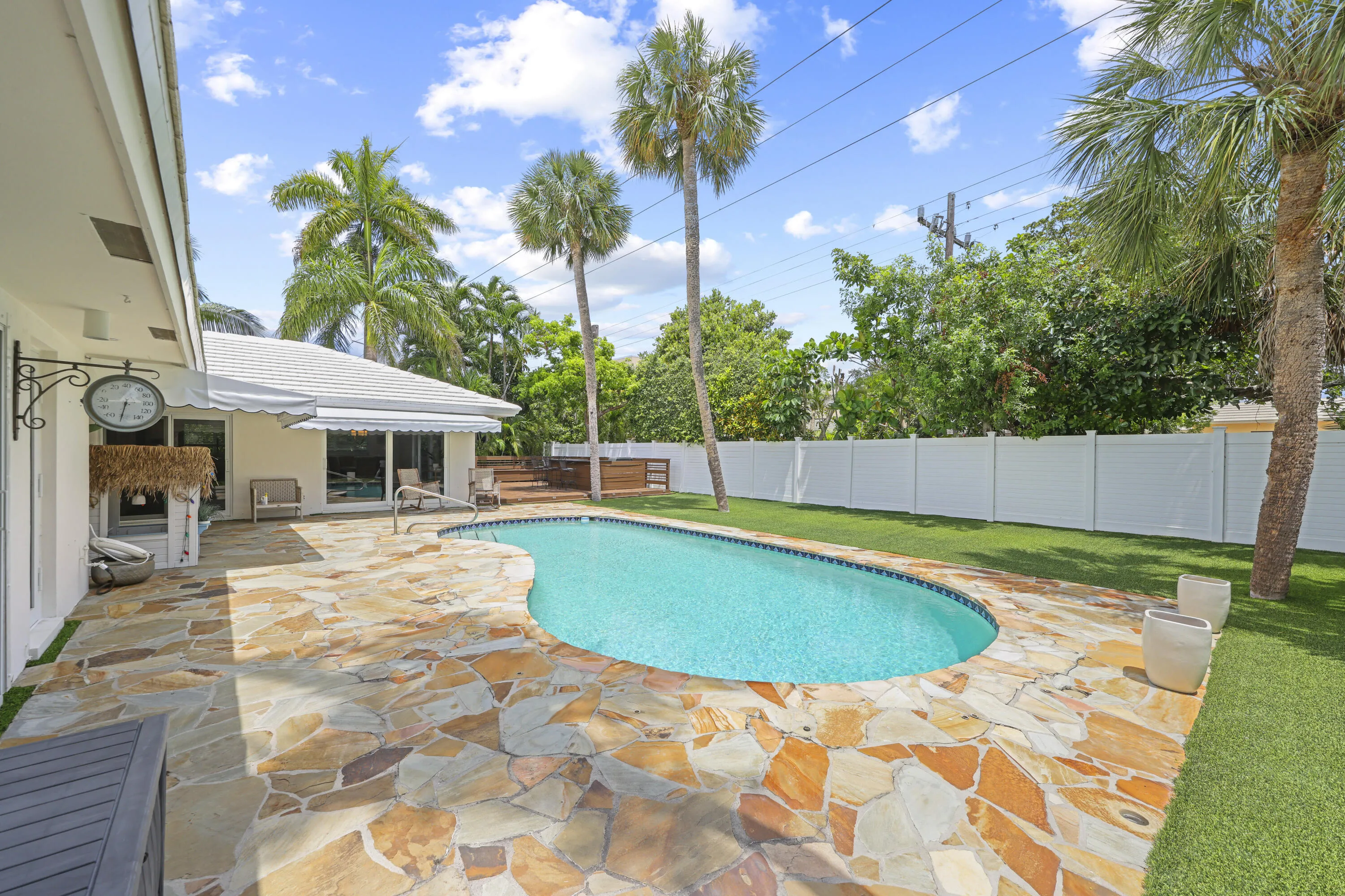 621 Apple Tree Lane - 42.jpg-FULL