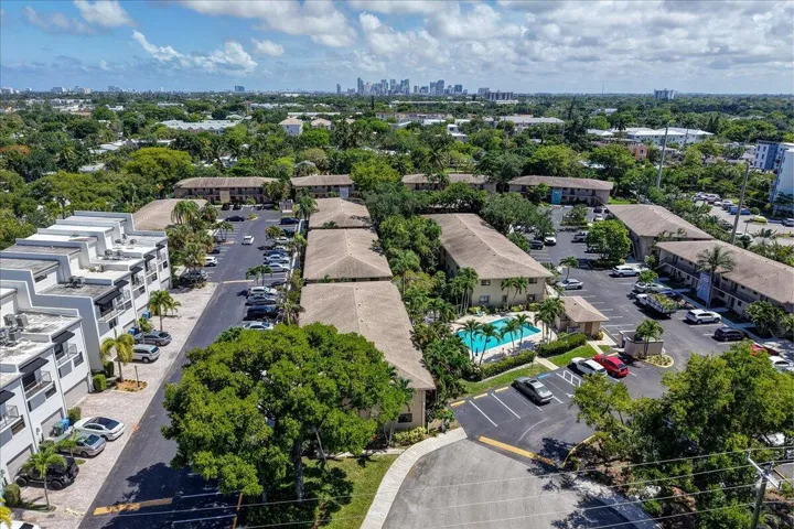 Approximately 4.5 miles to Downtown Ft. Lauderdale