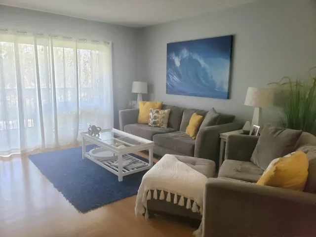 285 Living room