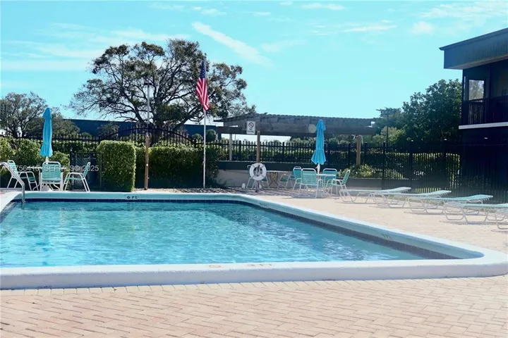 Towne Greene pool