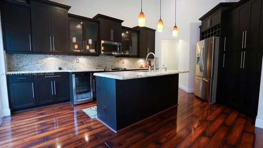 Photo 27