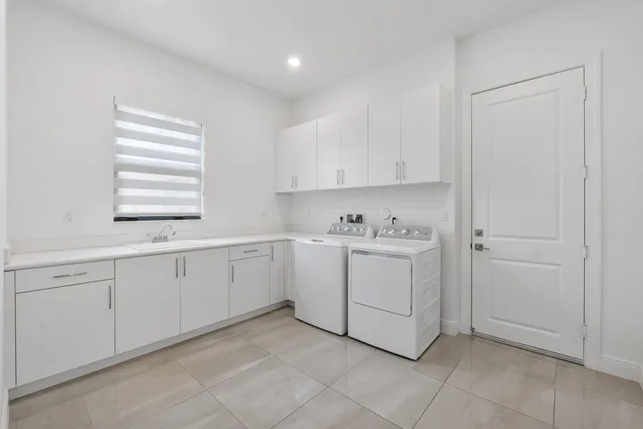 12745 Bayside Ct_070