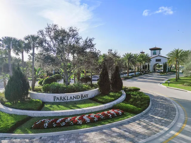 9115 Parkland Bay Dr_001