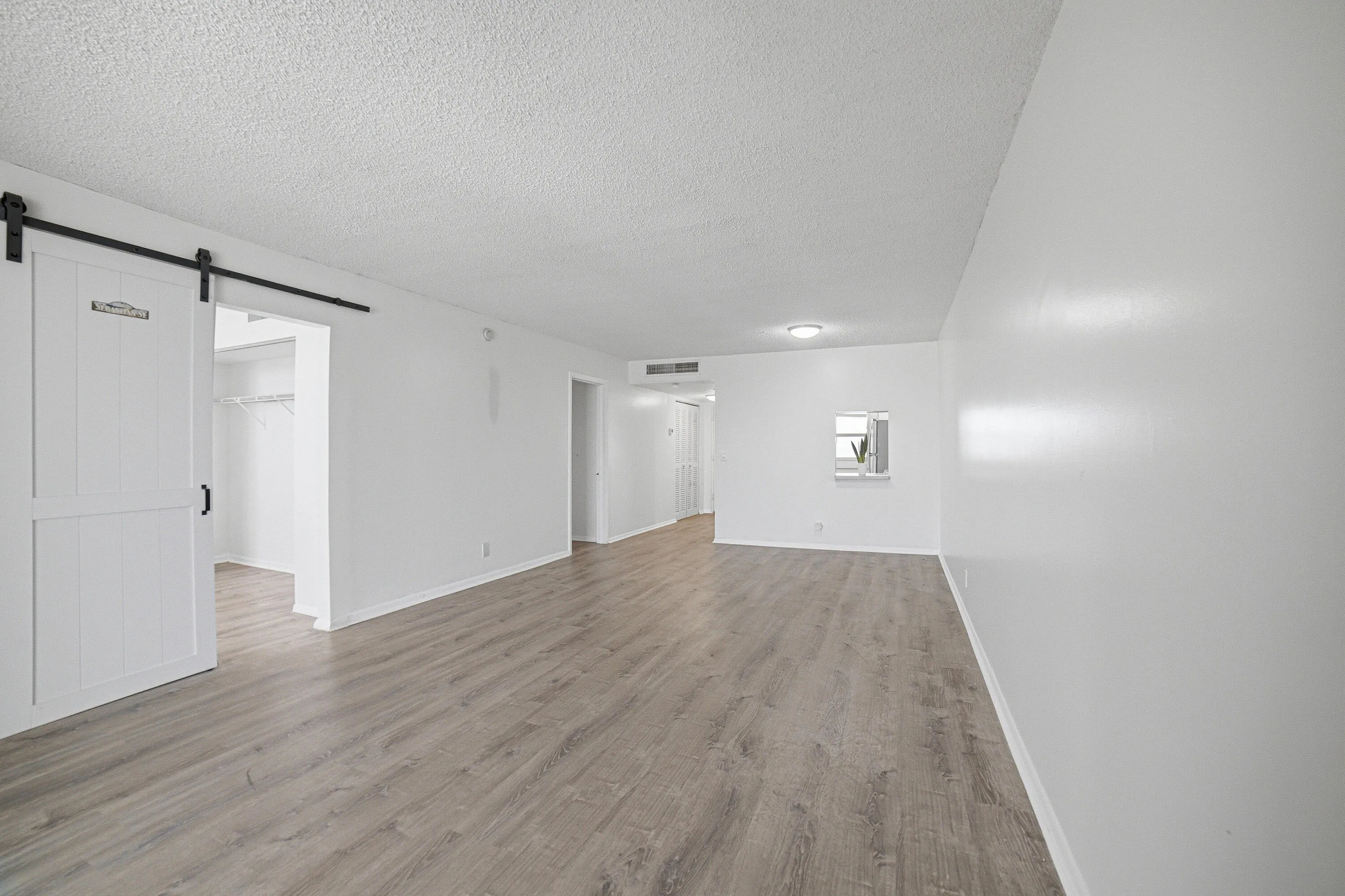 Livingroom-C