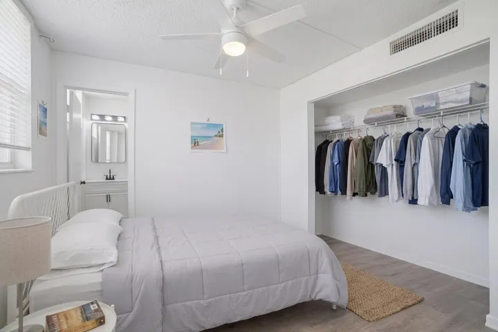 Virtual staged - Bedroom2-B