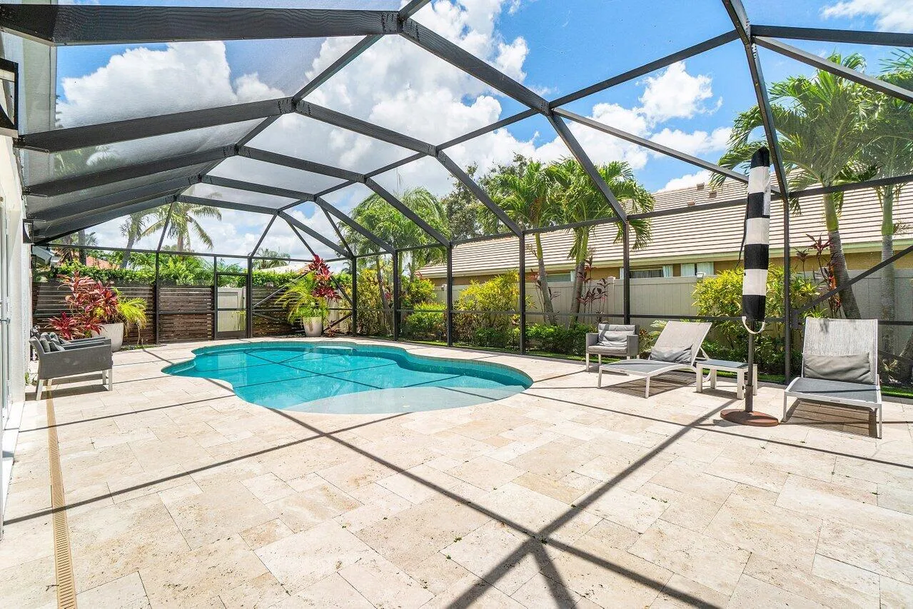 035-2470SandstoneCourt-Wellington-FL-334