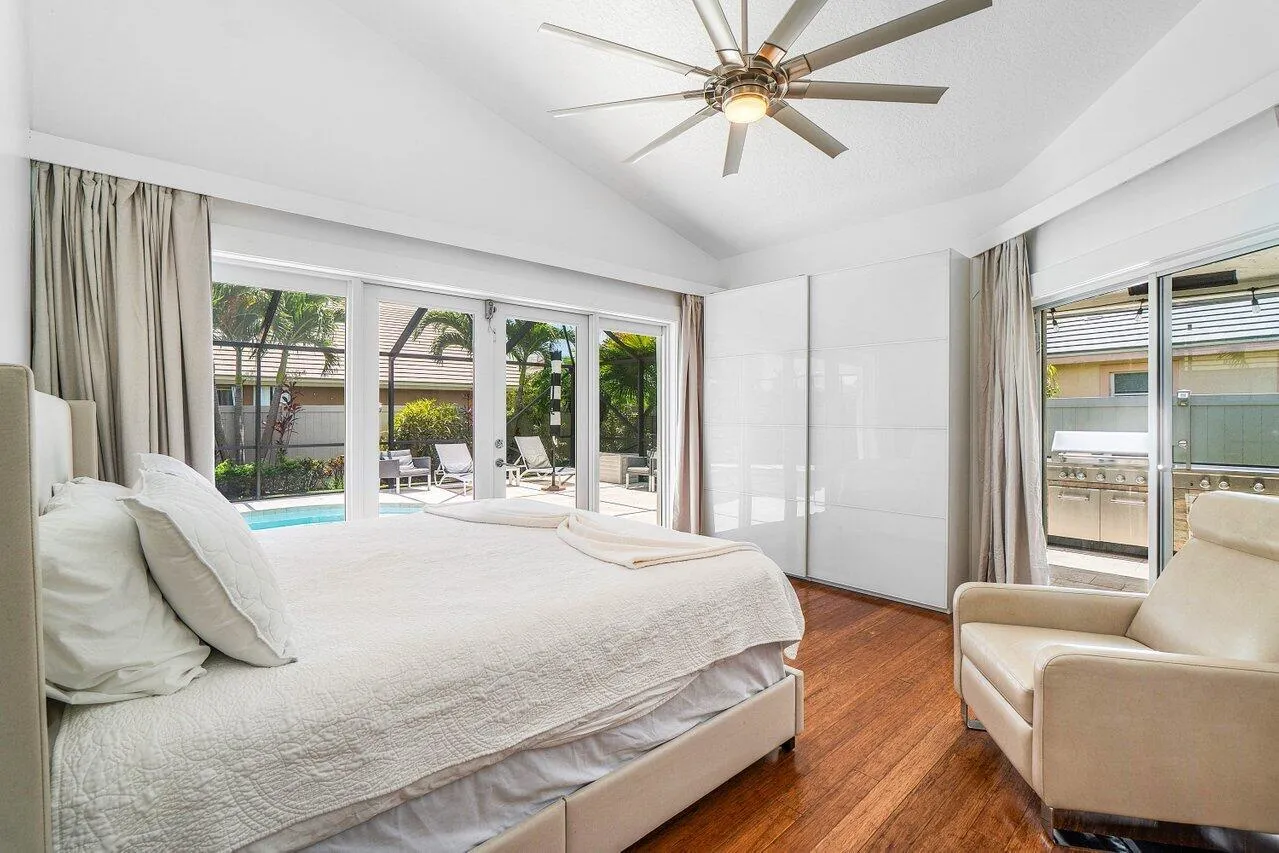 019-2470SandstoneCourt-Wellington-FL-334