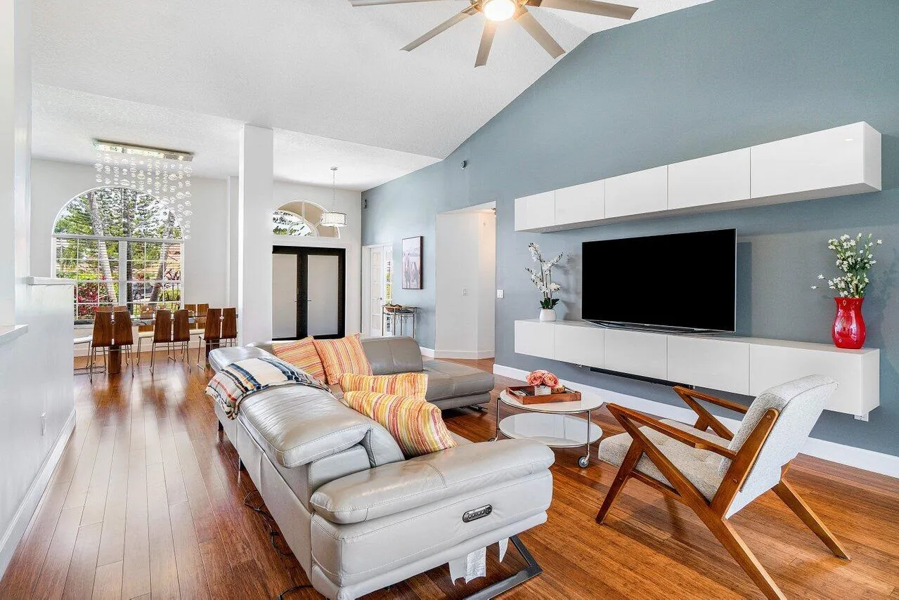 013-2470SandstoneCourt-Wellington-FL-334