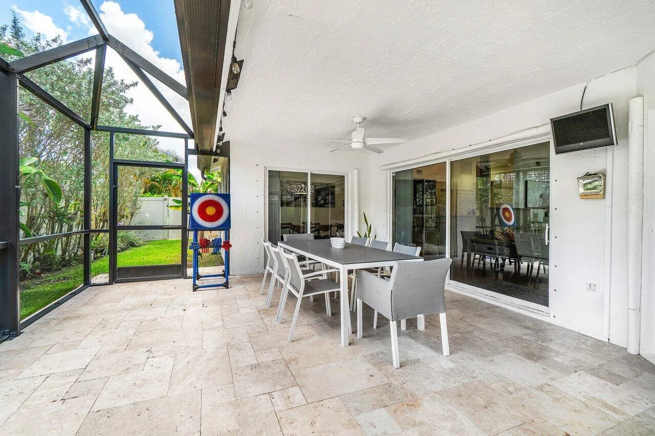 034-2470SandstoneCourt-Wellington-FL-334