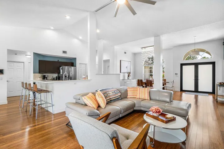 007-2470SandstoneCourt-Wellington-FL-334
