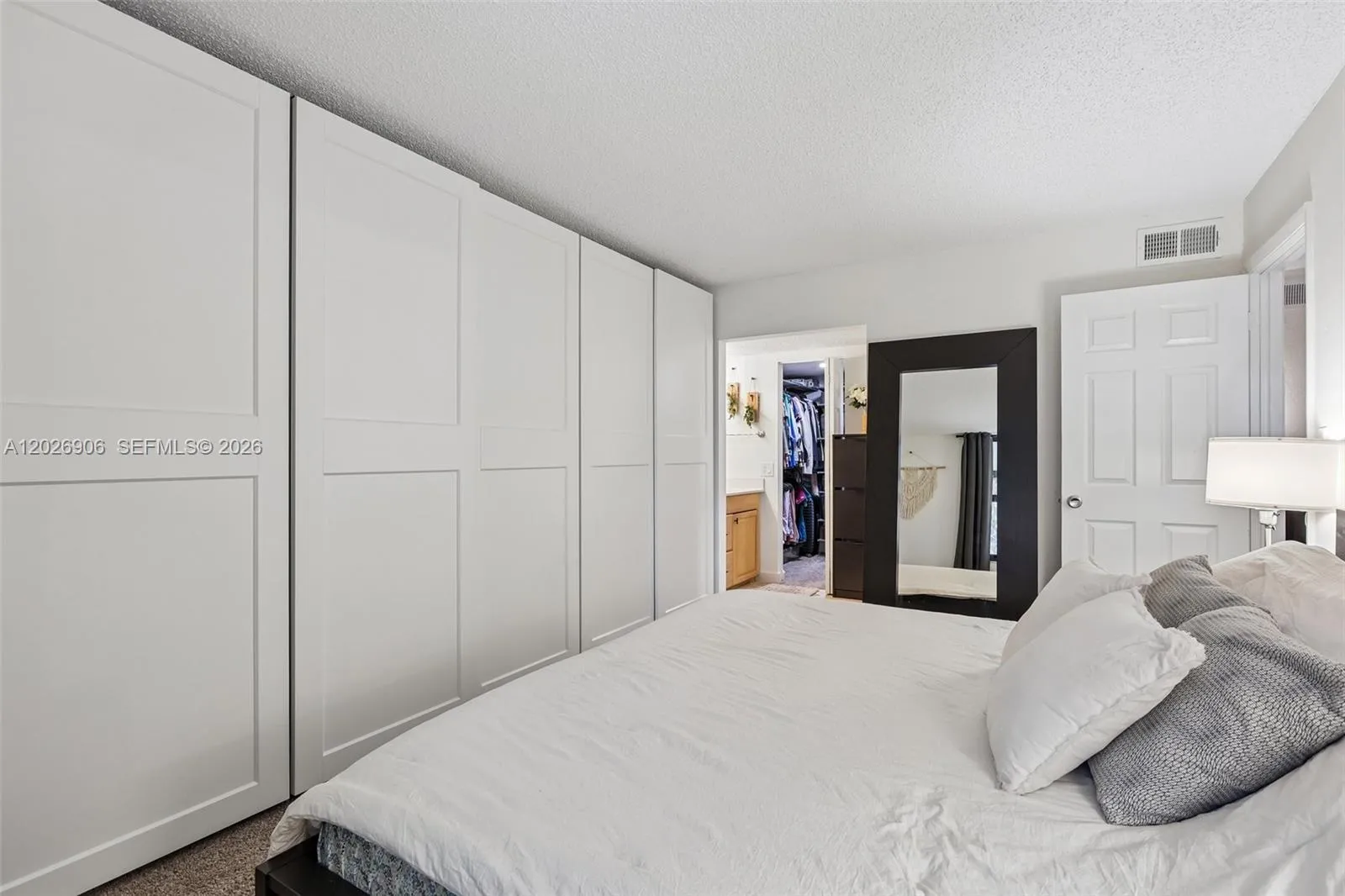 Property photo 118