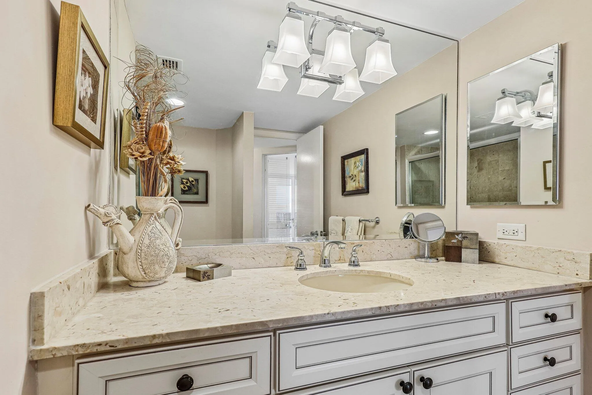 49-web-or-mls-S Ocean Blvd 2303-S0306-03