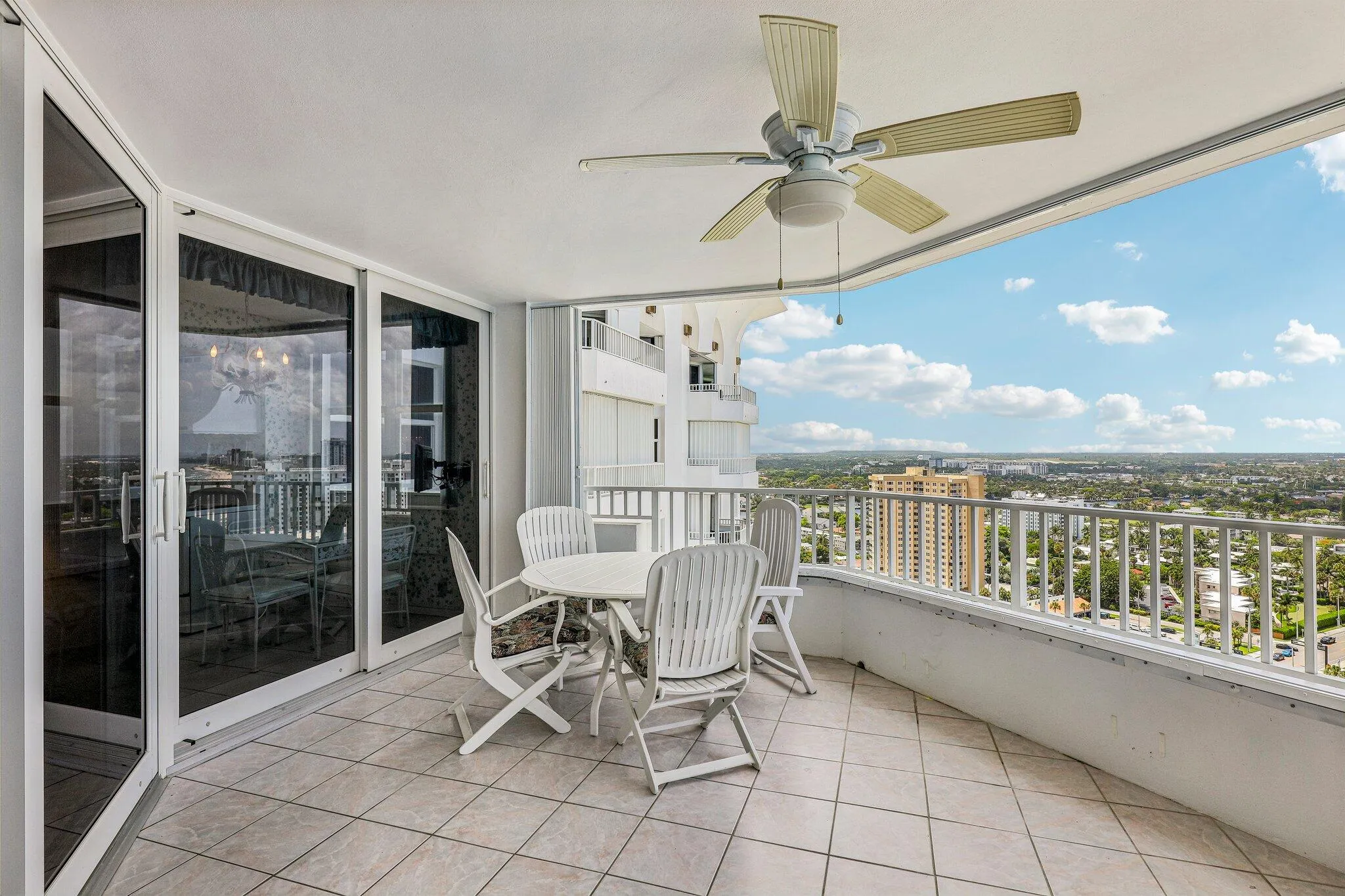 16-web-or-mls-S Ocean Blvd 2303-S0306-02