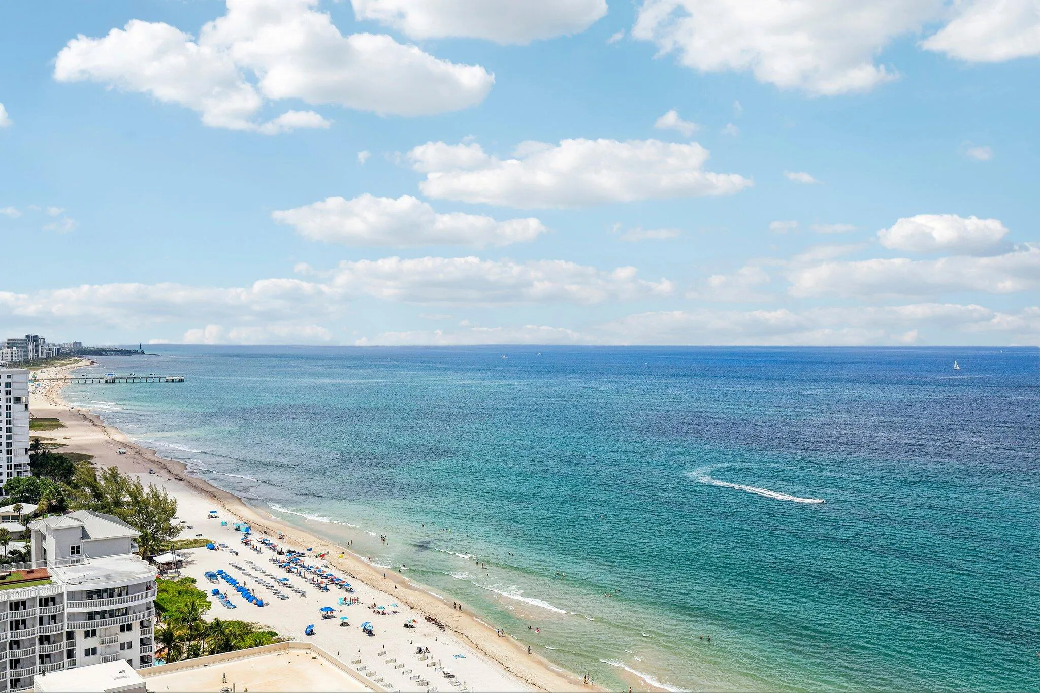 Spectacular views up the beach towards the Pompano Pier and Hillsboro Lighthouse