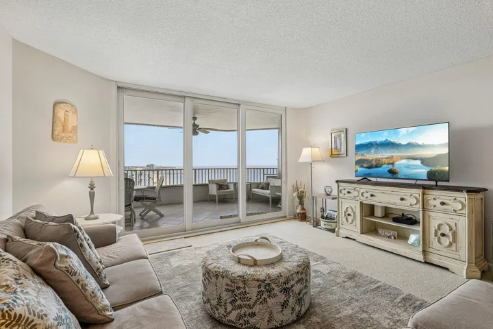 Large living room with amazing views