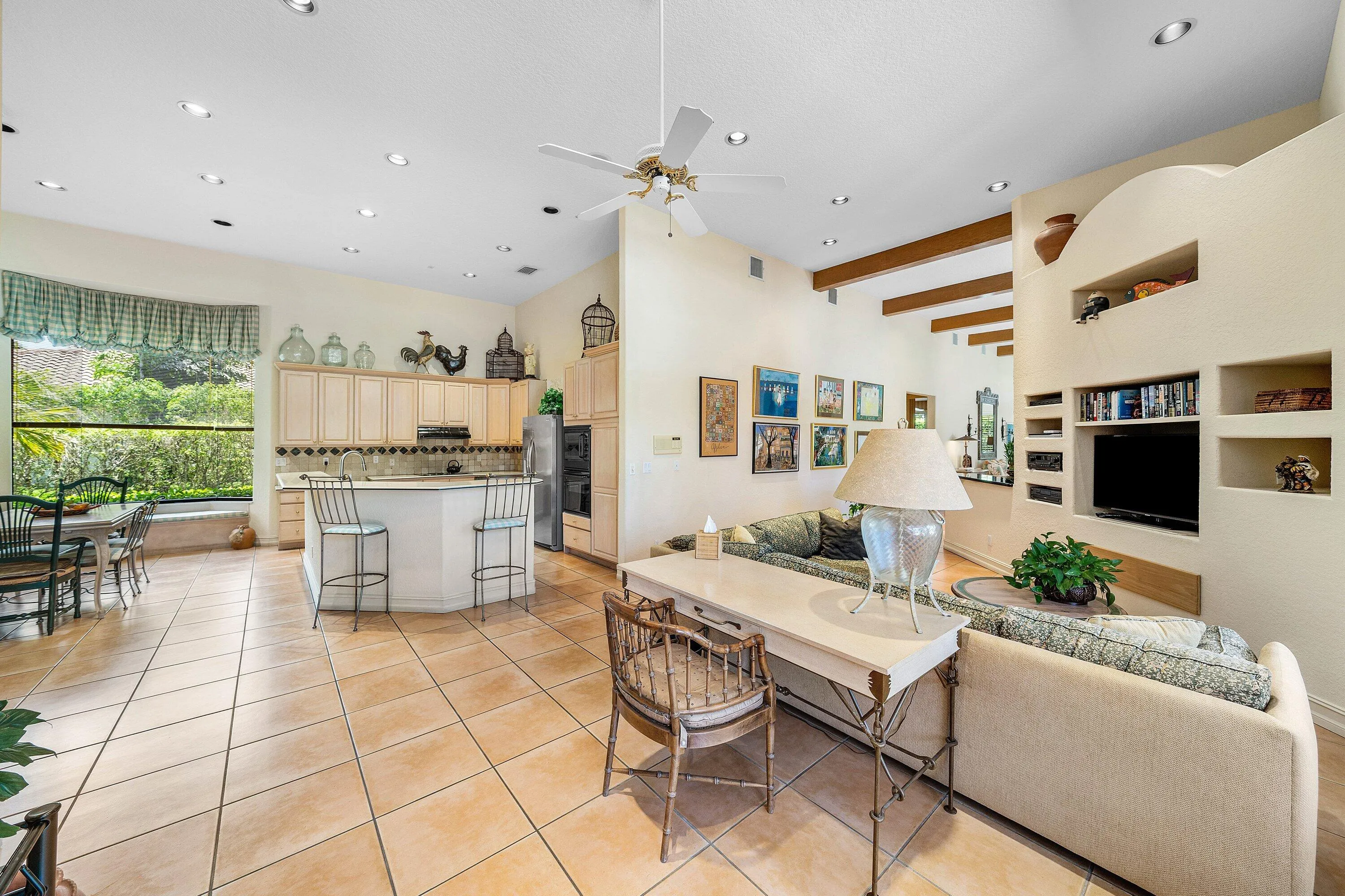 020-4727BocaireBoulevard-BocaRaton-FL-33