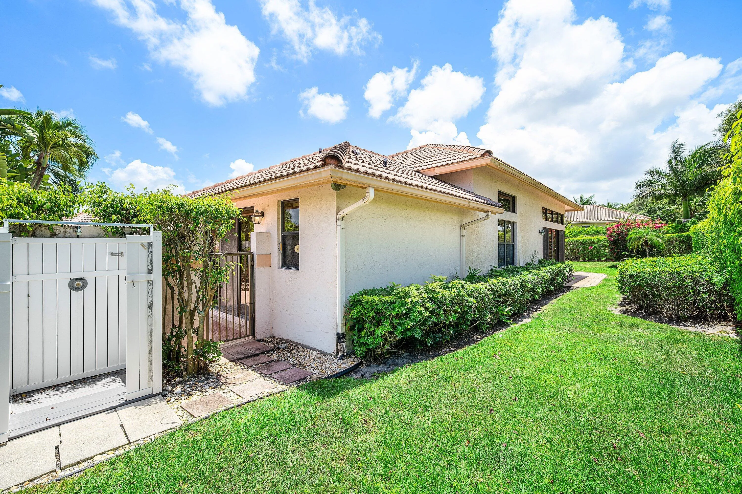 059-4727BocaireBoulevard-BocaRaton-FL-33