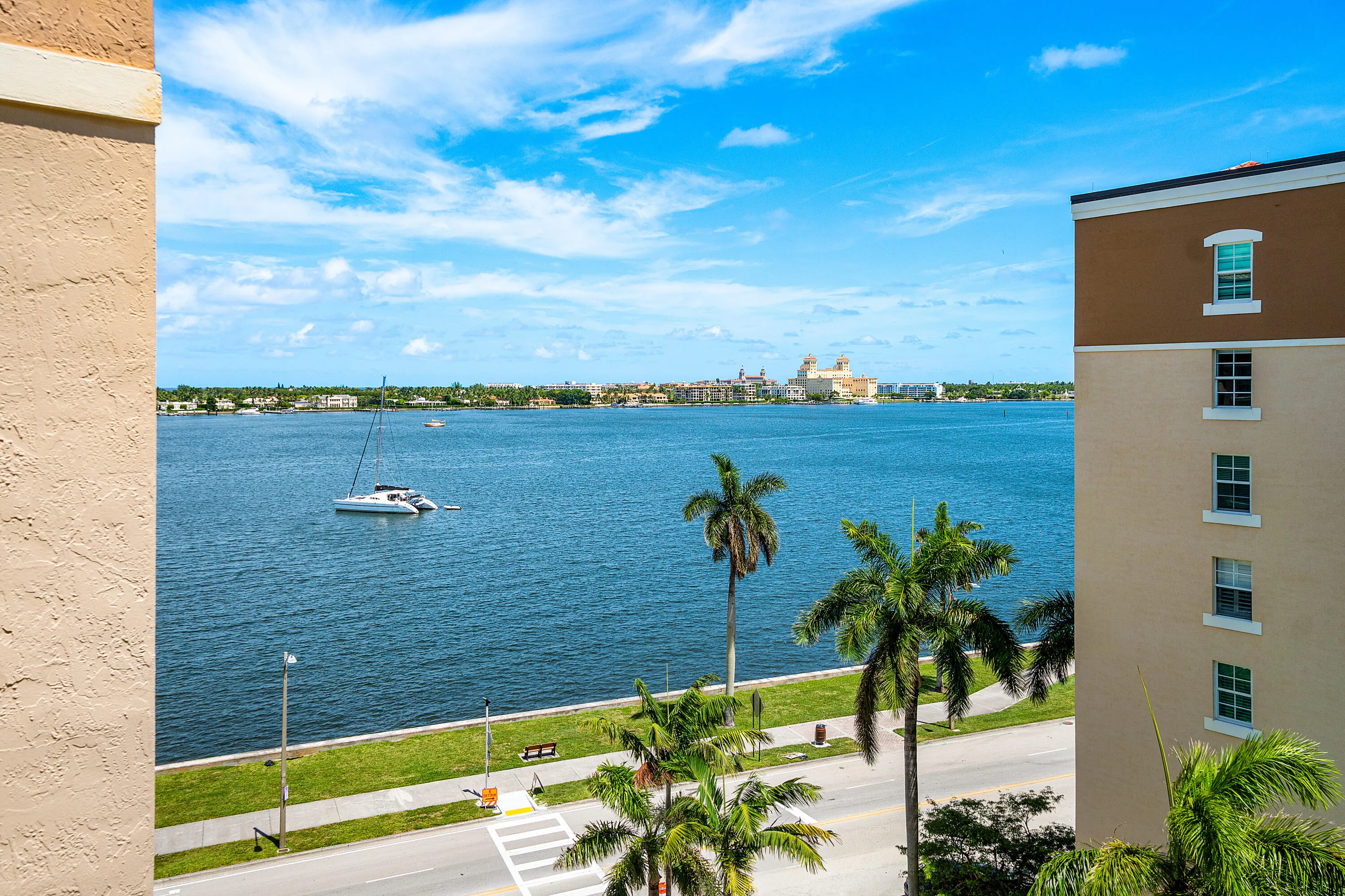 034-1801NorthFlaglerDrive-835-WestPalmBe