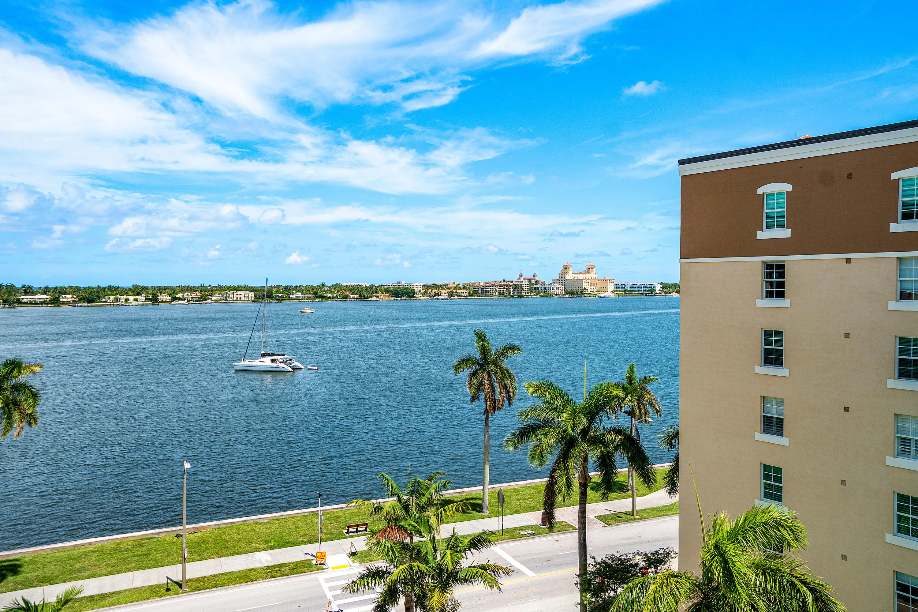 031-1801NorthFlaglerDrive-835-WestPalmBe