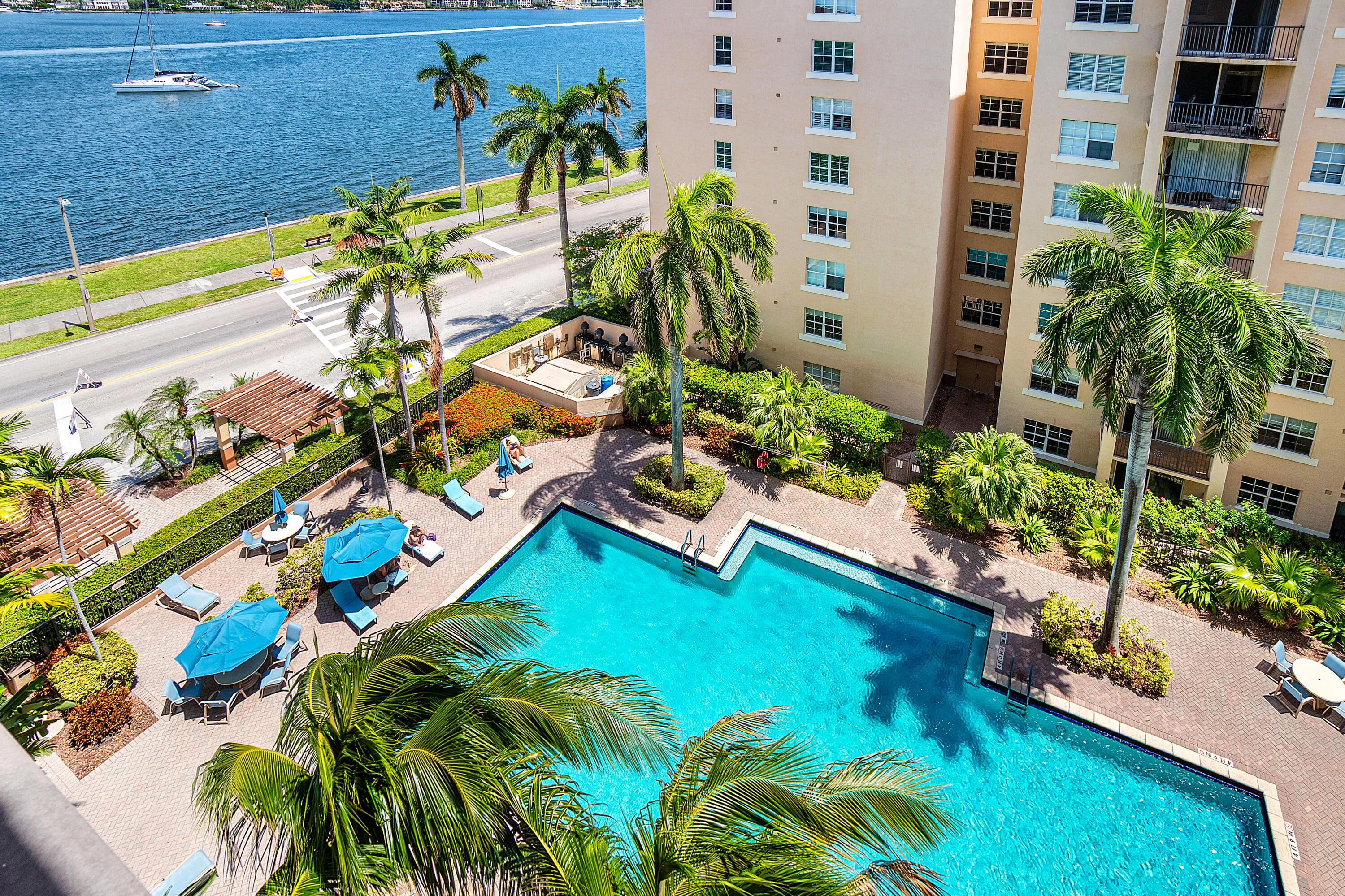 030-1801NorthFlaglerDrive-835-WestPalmBe