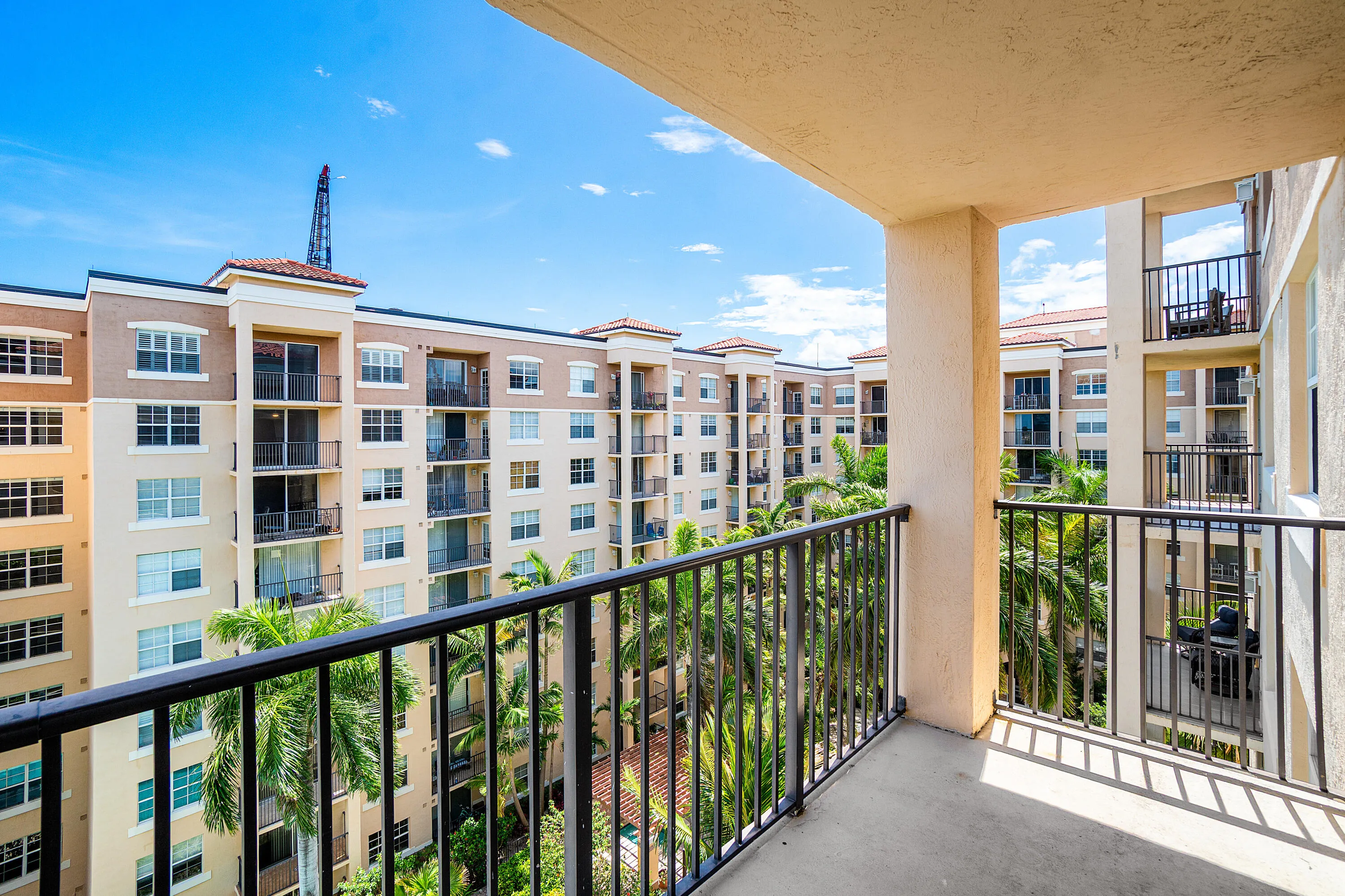 029-1801NorthFlaglerDrive-835-WestPalmBe