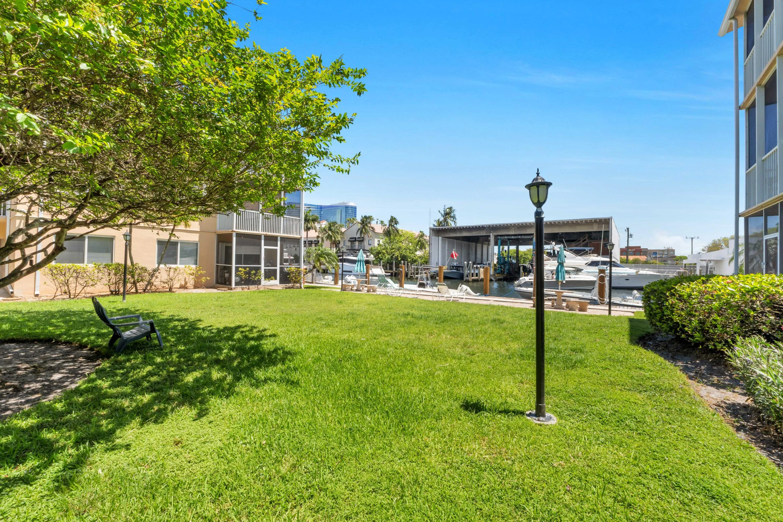 1510 SE 15th St-13