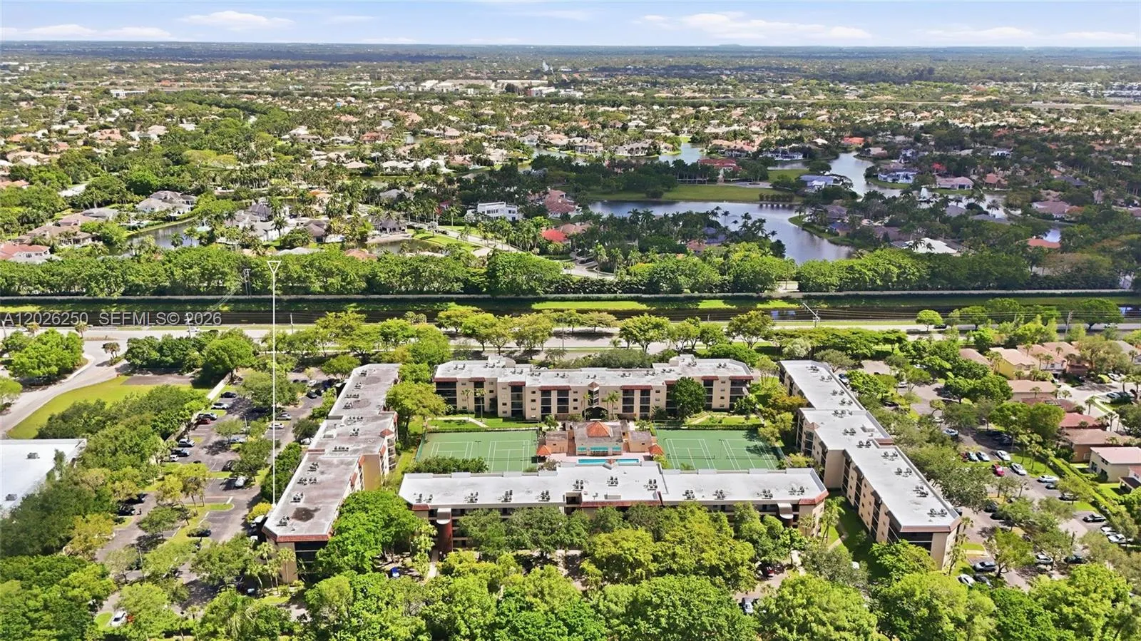 Property photo 32
