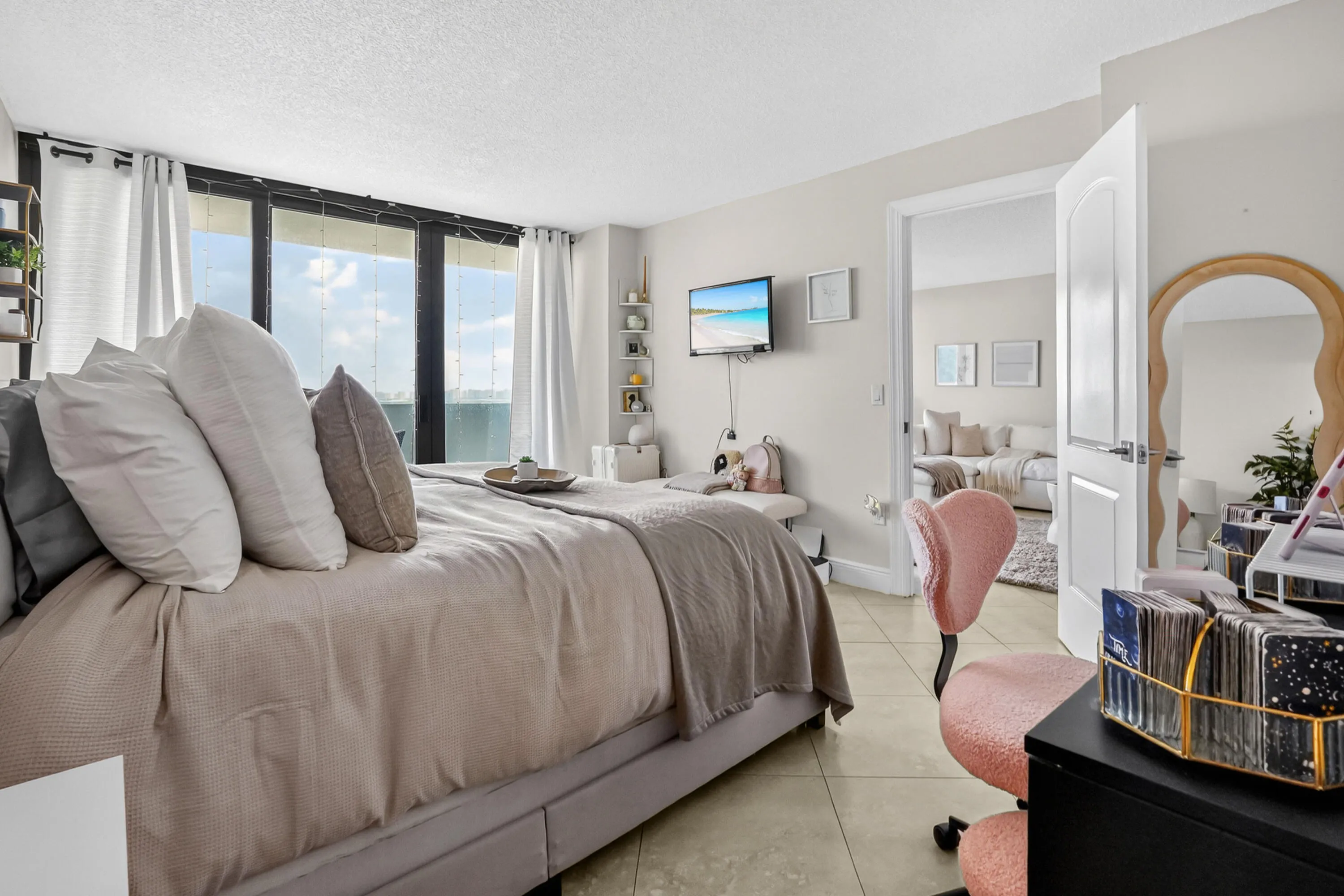 20 Bedroom 03