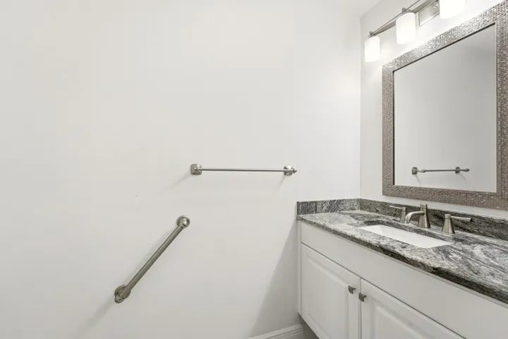 2nd Bathroom