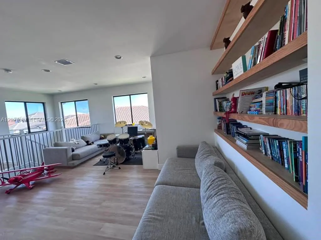 Property photo 21