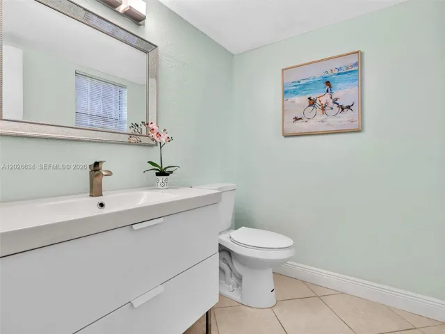1/2 bath