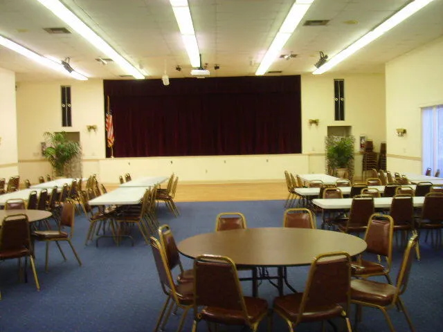 THEATER