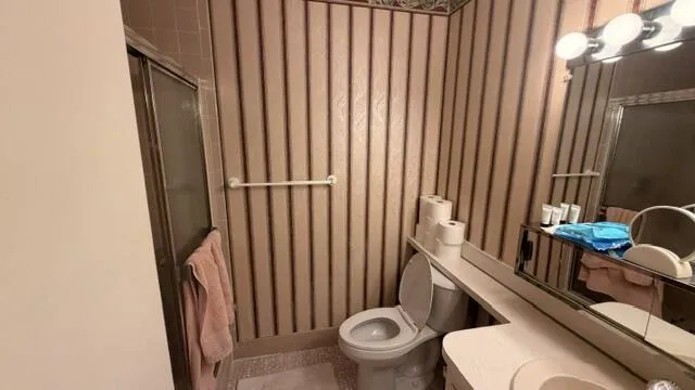 Main Bath