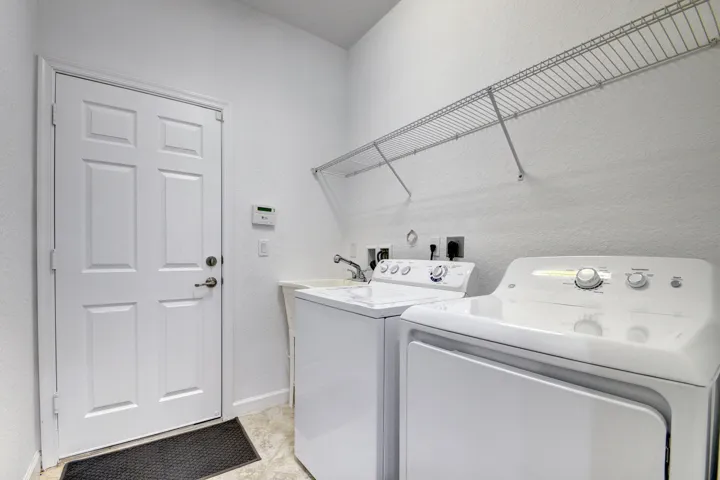 10342 Wellington Parc Dr (33)