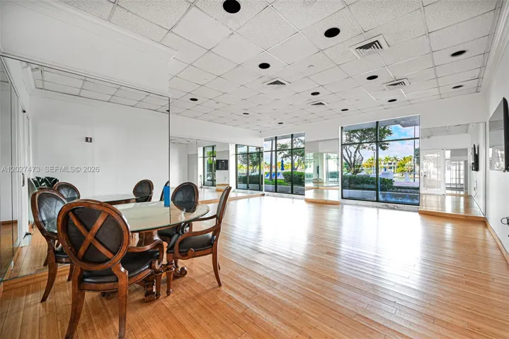 Yoga/ Dance Room