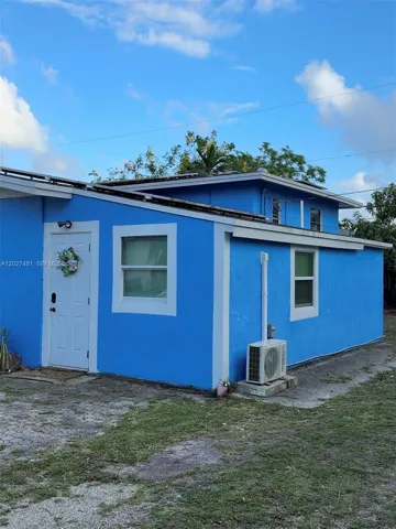 Guest House Entry