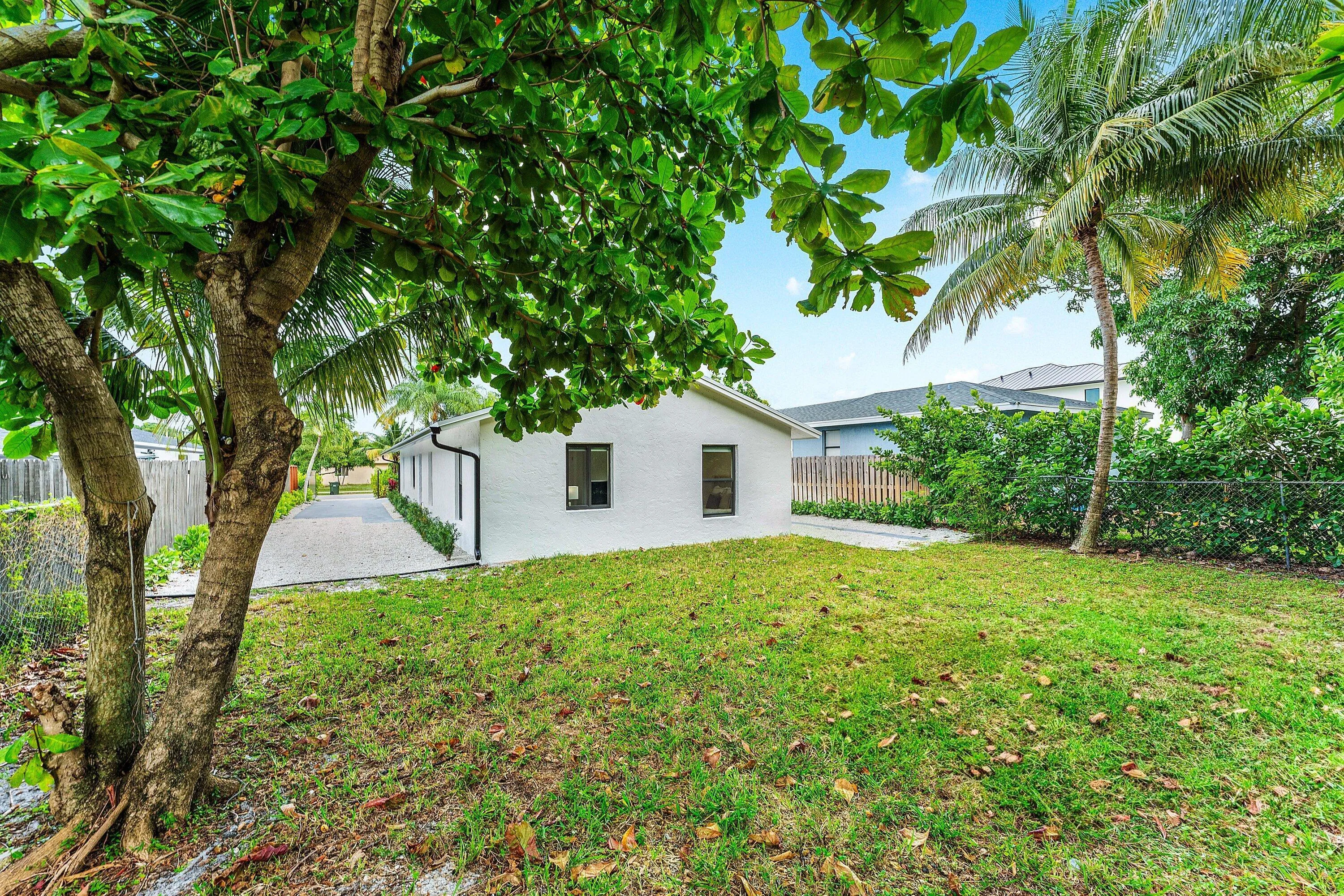 035-608Southeast2ndAvenue-DelrayBeach-FL