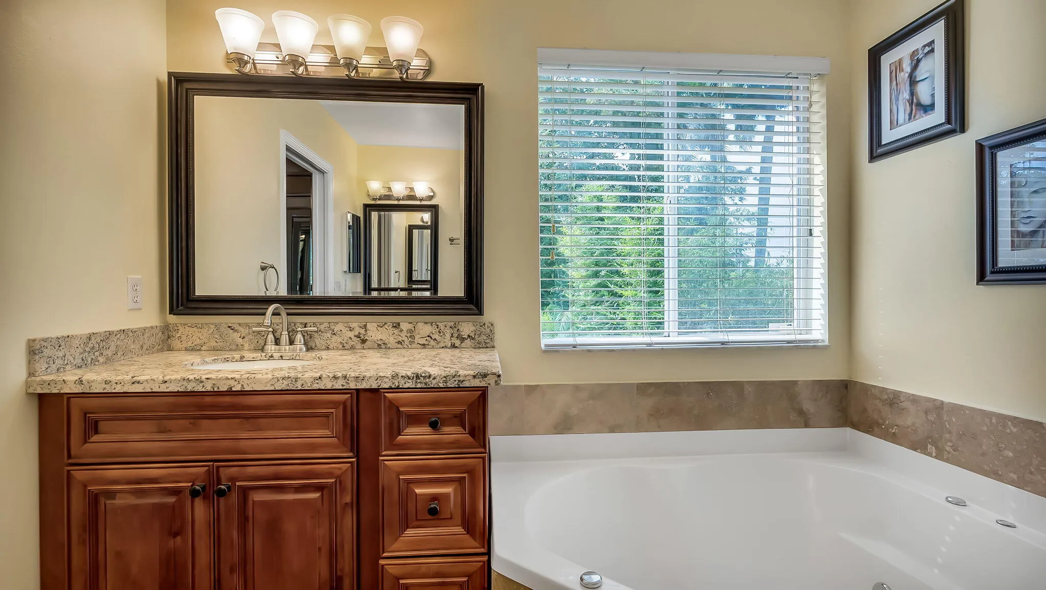 44-web-or-mls-DSC08953