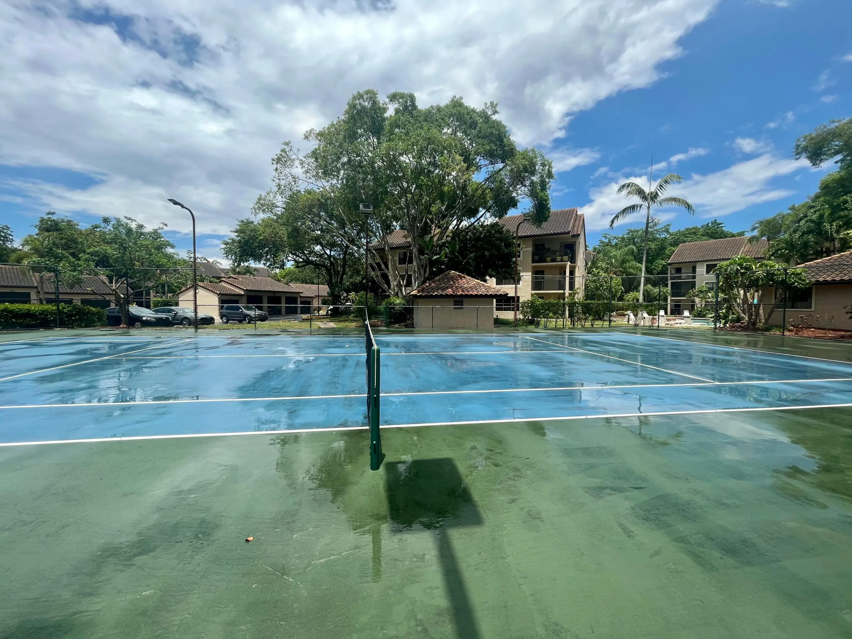 Association Tennis Court