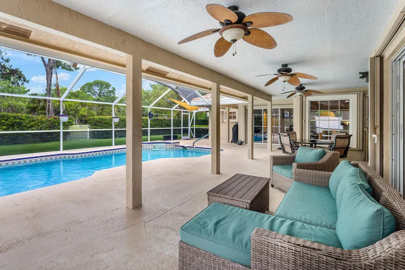 Screened Patio