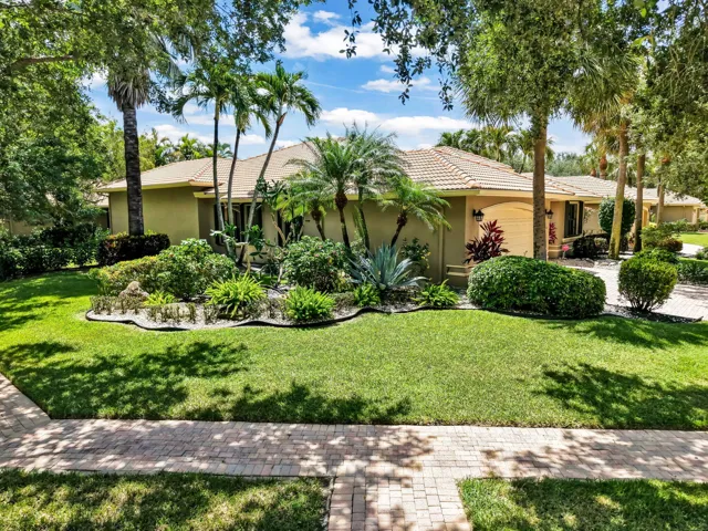 Side Corner Lot View
