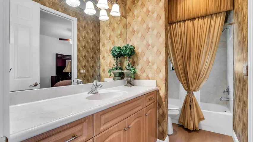 Jack & Jill Bathroom