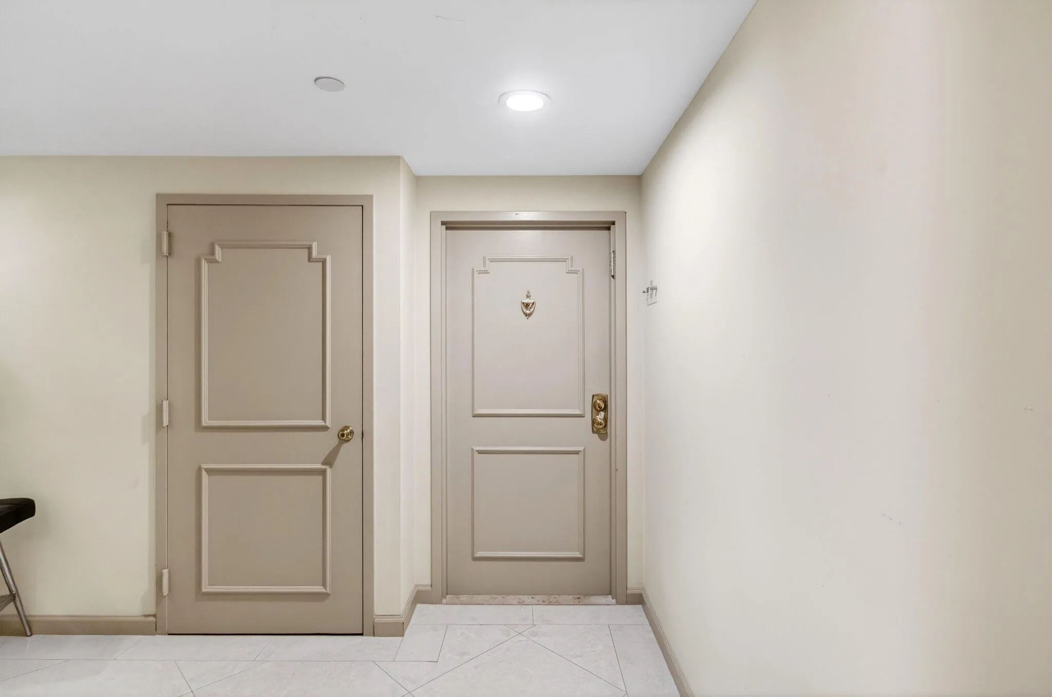 Unit Door Entry
