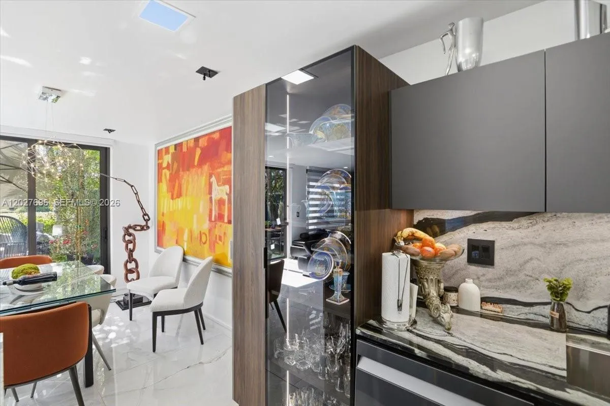 Property photo 139