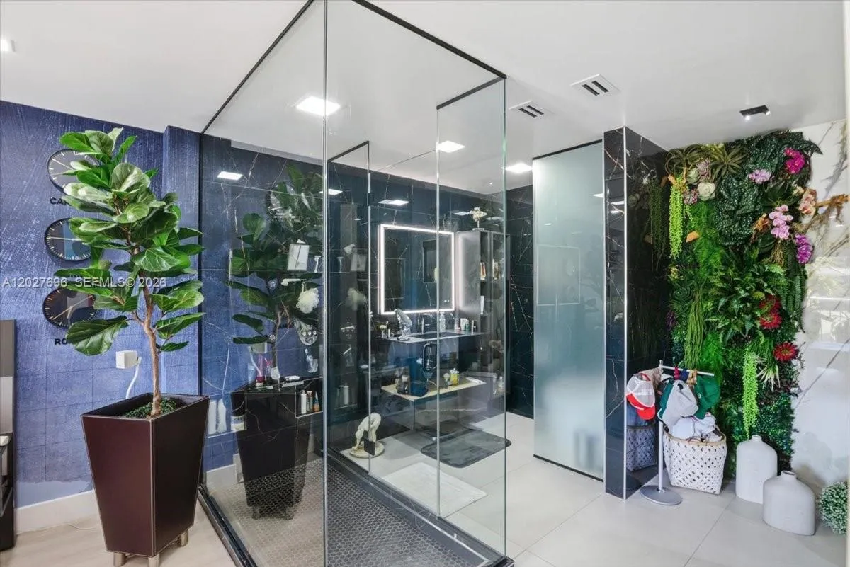 Property photo 68