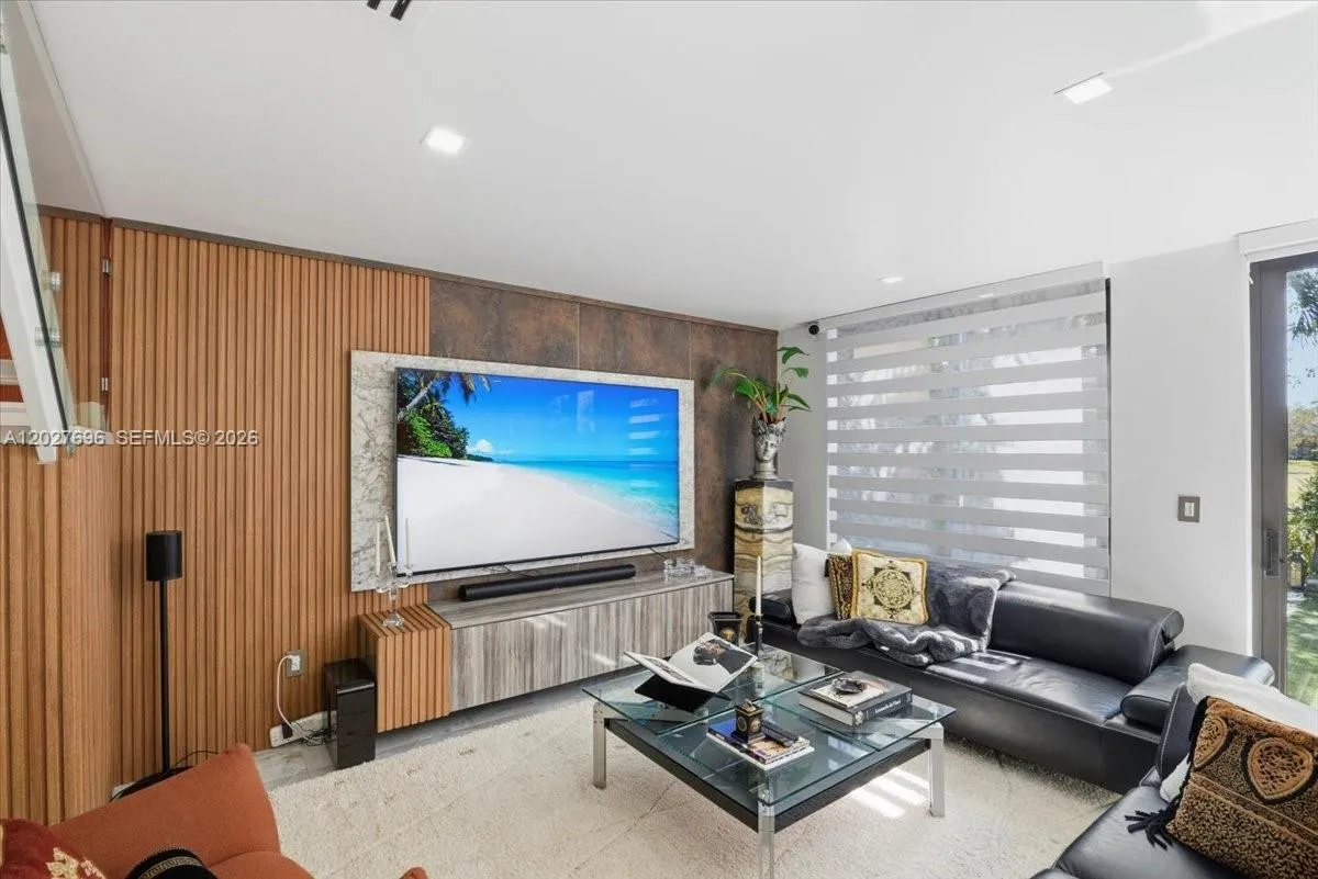 Property photo 91