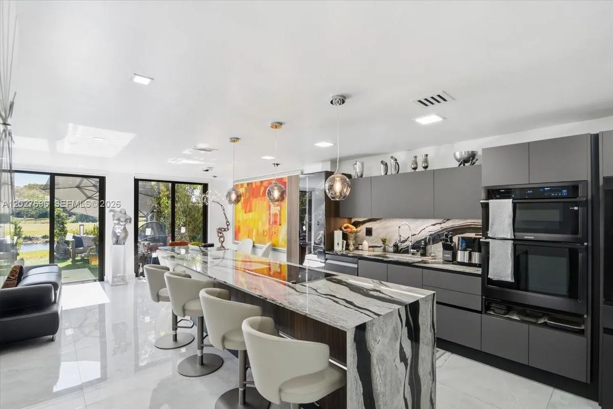 Property photo 160